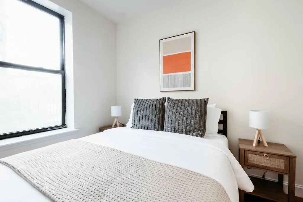 Stylish Apartment In Upper West Side! Cozy Retreat New York