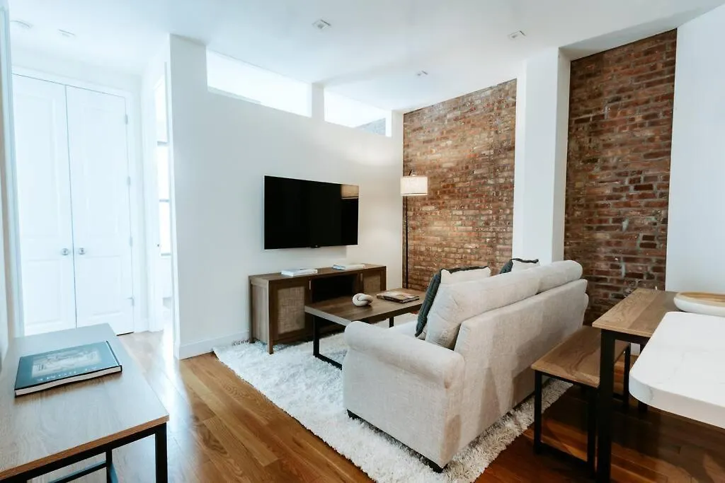 Stylish Apartment In Upper West Side! Cozy Retreat New York
